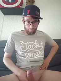 nymphomaniecouple — Stripchat stream photo (Apr 2026)