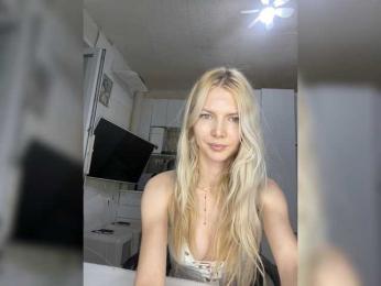 Milanii — Bongacams stream photo (May 2026)