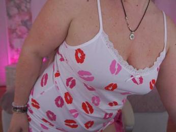 KiraCandyS — Bongacams stream photo (Apr 2026)