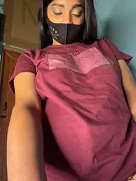 Riya_35_sexy — 在 stripchat 直播的网络摄像头模特