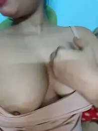 Riya_35_sexy — 在 stripchat 直播的网络摄像头模特