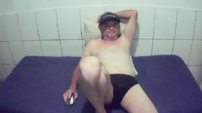 cesarpierdonaa1 — 在 cam4 直播的网络摄像头模特