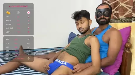 ShayanLK — 在 stripchat 直播的网络摄像头模特