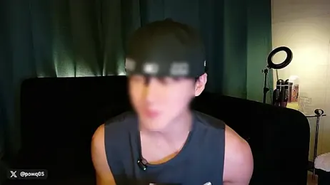 powq05 — 在 stripchat 直播的网络摄像头模特