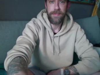 versatilexswede — Chaturbate stream photo (Apr 2024)