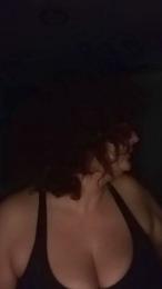 morena627 — 在 cam4 直播的网络摄像头模特