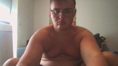 chubbyteen321 — 在 cam4 直播的网络摄像头模特