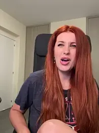 RoxxyDallas — 在 stripchat 直播的网络摄像头模特