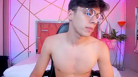 Gerony_ — 在 stripchat 直播的网络摄像头模特