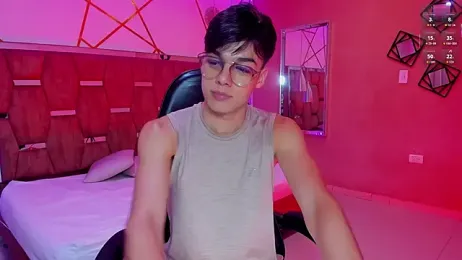 Gerony_ — 在 stripchat 直播的网络摄像头模特