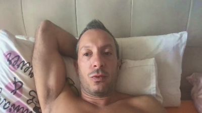 mattiapxxx — 在 cam4 直播的网络摄像头模特