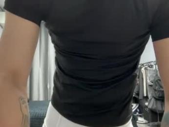 maxwoolf — Chaturbate stream photo (Apr 2026)