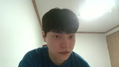 dhwisydy — 在 stripchat 直播的网络摄像头模特