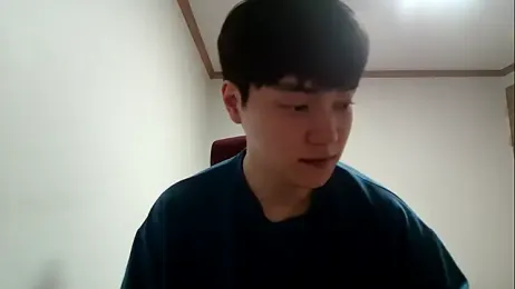 dhwisydy — 在 stripchat 直播的网络摄像头模特