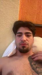 Jovencitobcn21 — 在 cam4 直播的网络摄像头模特