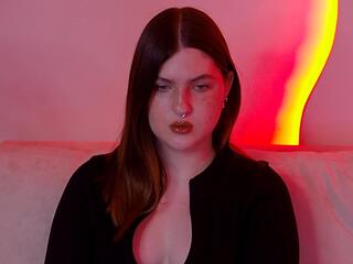 Ivy Simmons — flirt4free