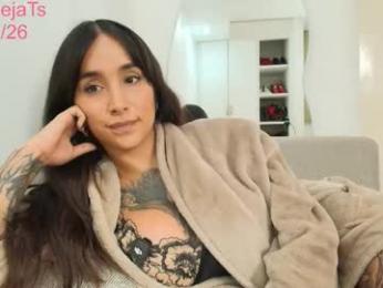 petitealejats — Chaturbate stream photo (Mar 2026)