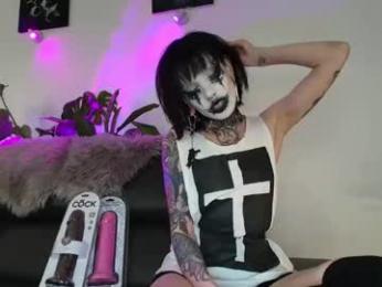 sleeperly — Chaturbate stream photo (Mar 2026)