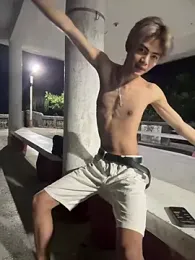 mu__owo_uu — 在 stripchat 直播的网络摄像头模特
