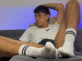 leaneseb — Chaturbate stream photo (May 2026)