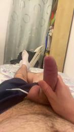Lizundia90 — 在 cam4 直播的网络摄像头模特