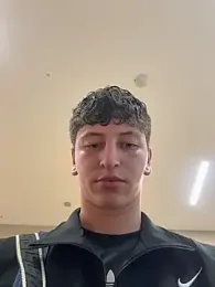 ARON_LUXX — 在 stripchat 直播的网络摄像头模特