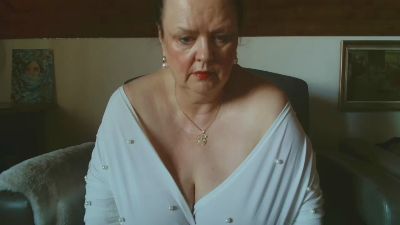 TiffanyMilf — 在 cam4 直播的网络摄像头模特