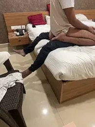 Sid_____123 — 在 stripchat 直播的网络摄像头模特