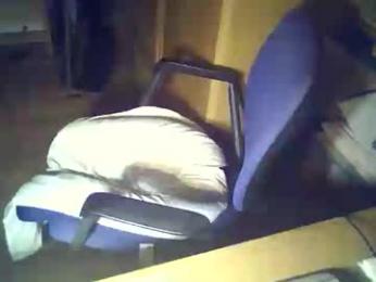 bekklove1 — 在 chaturbate 直播的网络摄像头模特