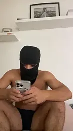 rnboy_hot — Stripchat stream photo (Aug 2026)