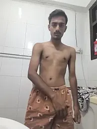 skinnybigdic — Stripchat stream photo (May 2026)