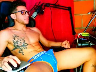 Mike Sanderss — Flirt4free stream photo (Jul 2026)