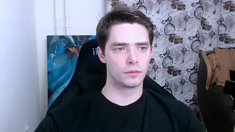 DmitryRomanov — 在 stripchat 直播的网络摄像头模特