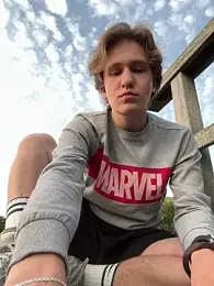 your_boy_NL — Stripchat stream photo (May 2026)