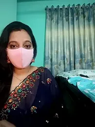 Queen_Tanu26 — 在 stripchat 直播的网络摄像头模特