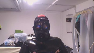 rubberneoguy — Cam4 stream photo (May 2026)