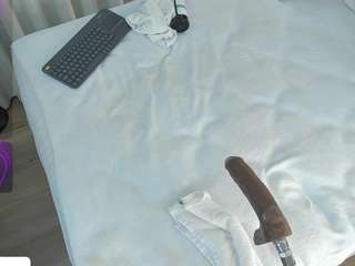 angie-roses — Camsoda stream photo (Aug 2026)