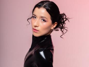 CharlotteHalley — 在 livejasmin 直播的网络摄像头模特