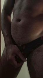 Italian2025 — 在 cam4 直播的网络摄像头模特
