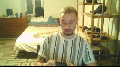 Anthony20cmxxx — Cam4 stream photo (May 2025)