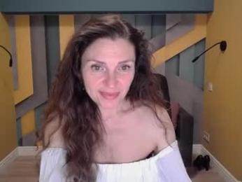ellalongs — Chaturbate profile photo