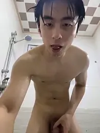 kissbaby-111 — 在 stripchat 直播的网络摄像头模特