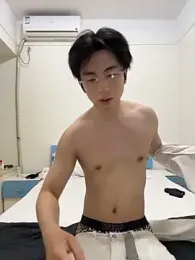 kissbaby-111 — 在 stripchat 直播的网络摄像头模特