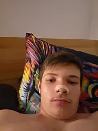 Ich_bins_einfach — 在 stripchat 直播的网络摄像头模特