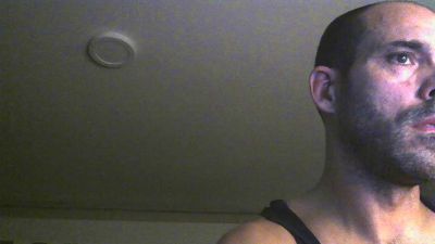 Hierrocrudo — Cam4 stream photo (Dec 2025)