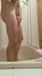 Hierrocrudo — Cam4 stream photo (Dec 2025)