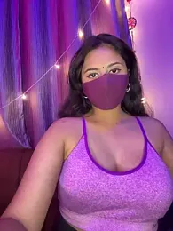 Dishasarmaa05 — Stripchat stream photo (May 2025)