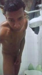 latinboi_sexy — Cam4 stream photo (Aug 2026)