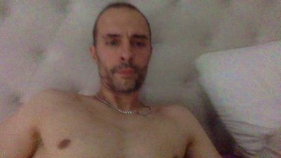 elcatalan1 — 在 cam4 直播的网络摄像头模特