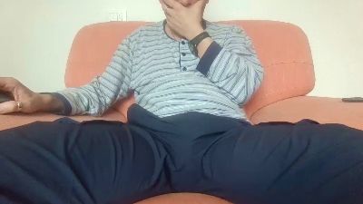 bigpaenis — Cam4 stream photo (Apr 2026)